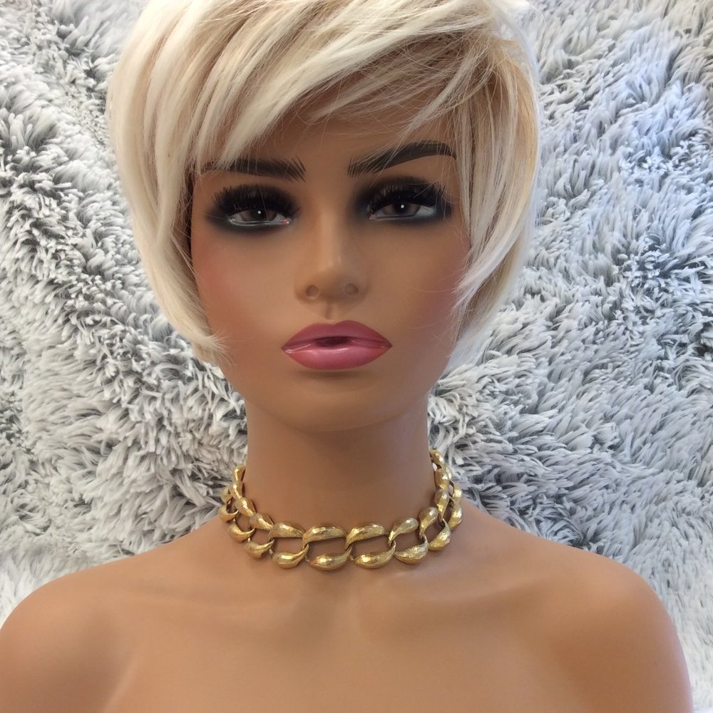 Vintage Shiny Hammered Gold Choker Necklace